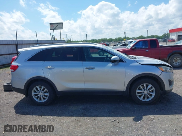 2017 Kia Sorento LX with VIN 5XYPG4A37HG243532, listed as a IAAI auction lot 42088741 with 171,350 mi miles. Bid and sale history available at carsss.com. Image 13.
