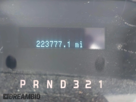 2011 Ford F-150 XL with VIN 1FTEX1EM4BFB47375, listed as a IAAI auction lot 42521128 with 223,777 mi miles and . Bid and sale history available at DreamBid. Image 14.