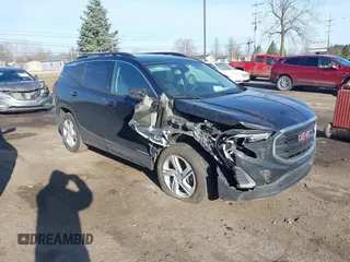 2018 GMC Terrain SLE z VIN 3GKALTEX4JL135784, wystawiony jako IAAI lot #41847729 z przebiegiem 106 315 mil mil oraz . Historia ofert i sprzedaży dostępna na DreamBid. Obrazek 1.