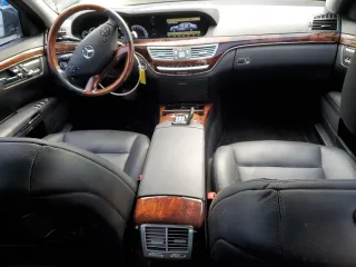 2010 Mercedes-Benz S 400 with VIN WDDNG9FB7AA305219, listed as a Copart auction lot 48508845 with 87,191 mi miles and Clean Title. Bid and sale history available at DreamBid. Image 8.