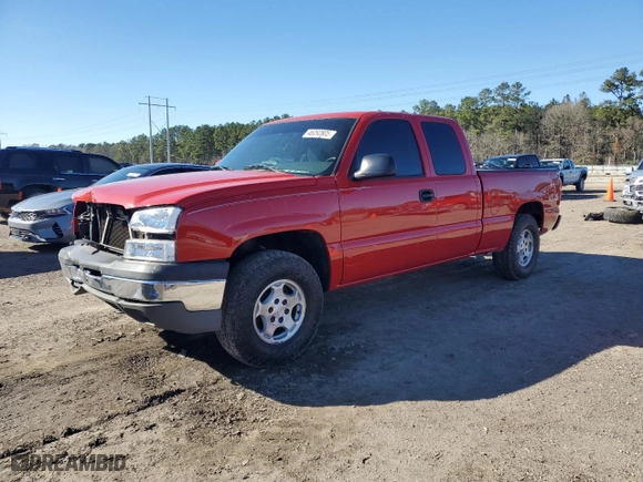 2004 Chevrolet Silverado 1500 LS with VIN 1GCEK19V34E353992, listed as a Copart auction lot 46092805 with 204,240 mi miles and Salvage Title. Bid and sale history available at carsss.com. Image 1.