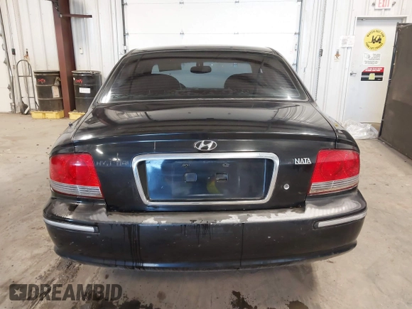 2003 Hyundai Sonata GLS with VIN KMHWF35H33A782779, listed as a IAAI auction lot 41702937 with 285,264 mi miles. Bid and sale history available at carsss.com. Image 17.