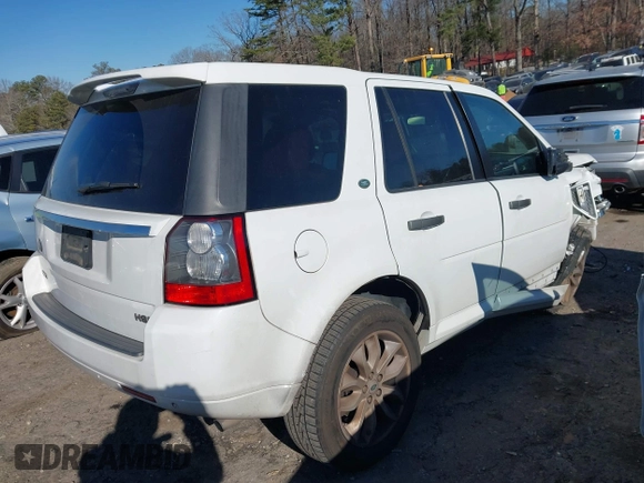 2012 Land Rover LR2 HSE with VIN SALFT2BN5CH309273, listed as a IAAI auction lot 41298254 with 222,102 mi miles and . Bid and sale history available at DreamBid. Image 4.