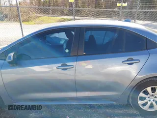 2022 Toyota Corolla LE with VIN 5YFEPMAE9NP273308, listed as a IAAI auction lot 41640335 with 106,282 mi miles and . Bid and sale history available at carsss.com. Image 14.
