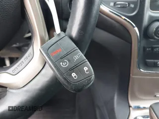 2017 Jeep Grand Cherokee Laredo with VIN 1C4RJFAG1HC844965, listed as a IAAI auction lot 41606739 with 82,144 mi miles. Bid and sale history available at carsss.com. Image 11.