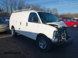 2007 Chevrolet Express Cargo z VIN 1GCHG35U871105580, wystawiony jako IAAI lot #41456004 z przebiegiem 167 452 mil mil oraz . Historia ofert i sprzedaży dostępna na DreamBid. Obrazek 1.