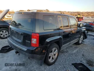 2011 Jeep Patriot Latitude X with VIN 1J4NF4GBXBD127718, listed as a Copart auction lot 89150475 with 162,186 mi miles and Salvage Title. Bid and sale history available at DreamBid. Image 3.