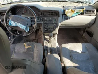 1997 Volvo 850 с VIN YV1LS5722V1374049, выставлен на аукционе Copart как лот 62758684 с пробегом 243 443 миль миль и Списание • Salvage title. История ставок и продаж доступна на DreamBid. Изображение 8.