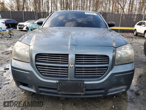 2006 Dodge Magnum z VIN 2D4FV47T26H252231, wystawiony jako Copart lot #87052544 z przebiegiem 169 378 mil mil oraz Szkoda całkowita • Salvage title. Historia ofert i sprzedaży dostępna na DreamBid. Obrazek 5.