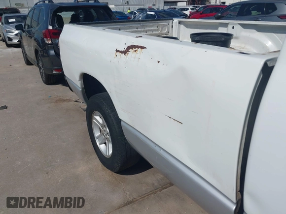 2007 Dodge 1500 SLT with VIN 1D7HA16PX7J579891, listed as a IAAI auction lot 42030399 with 202,781 mi miles and . Bid and sale history available at DreamBid. Image 18.