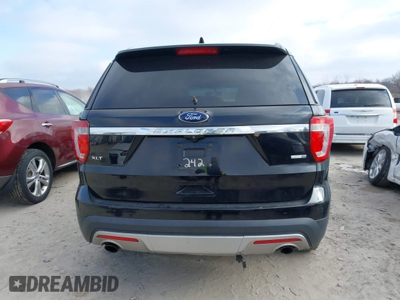 2016 Ford Explorer XLT with VIN 1FM5K8DH4GGA48242, listed as a IAAI auction lot 40981986 with 100,085 mi miles and . Bid and sale history available at carsss.com. Image 16.