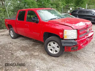2011 Chevrolet Silverado 1500 LT with VIN 3GCPKSE36BG306450, listed as a IAAI auction lot 42201072 with 181,052 mi miles and . Bid and sale history available at DreamBid. Image 1.