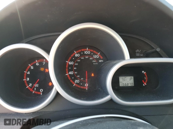 2010 Pontiac Vibe 1SA z VIN 5Y2SP6E82AZ414187, wystawiony jako Copart lot #46000845 z przebiegiem 156 870 mil mil oraz Szkoda całkowita • Salvage title. Historia ofert i sprzedaży dostępna na DreamBid. Obrazek 9.