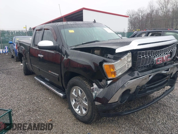 2010 GMC Sierra 1500 with VIN 1GTSCWE01AZ202838, listed as a IAAI auction lot 41516702 with 173,647 mi miles and . Bid and sale history available at DreamBid. Image 1.