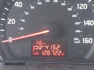 2015 Kia Sorento LX with VIN 5XYKTCA65FG632435, listed as a IAAI auction lot 41663787 with 126,722 mi miles. Bid and sale history available at carsss.com. Image 16.