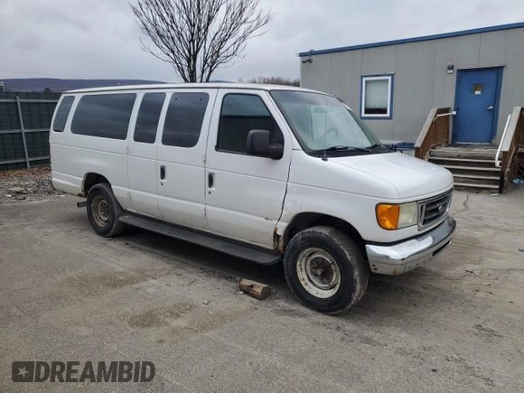 2004 Ford Econoline Passenger XL with VIN 1FDSS31L64HB18943, listed as a Copart auction lot 87038244 with 146,382 mi miles and Clean Title. Bid and sale history available at carsss.com. Image 4.
