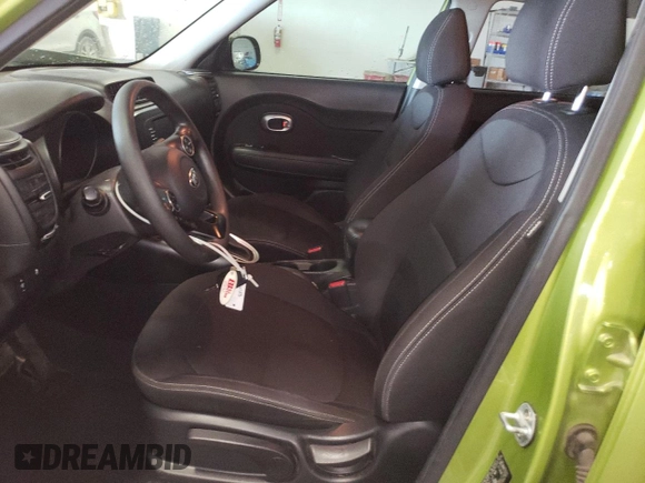 2019 Kia Soul with VIN KNDJN2A21K7913992, listed as a Copart auction lot 61089195 with 106,516 mi miles and Salvage title. Bid and sale history available at DreamBid. Image 7.