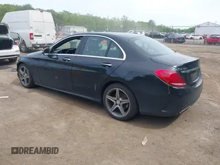 2017 Mercedes-Benz C 300 с VIN 55SWF4KB4HU194641, выставлен на аукционе IAAI как лот 42235717 с пробегом 106 238 миль миль и . История ставок и продаж доступна на DreamBid. Изображение 3.