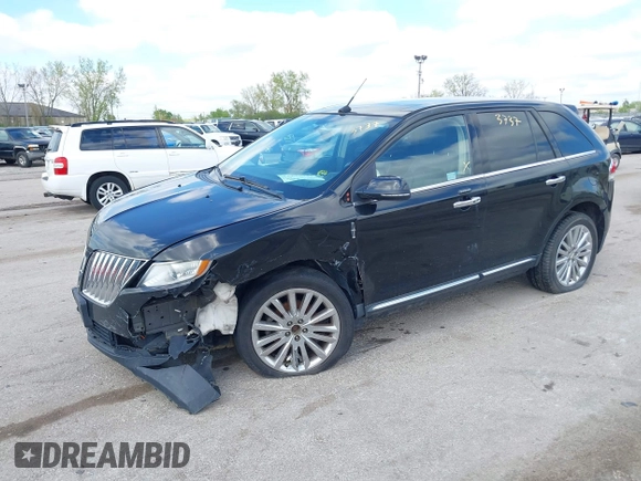 2013 Lincoln MKX with VIN 2LMDJ6JK9DBL37711, listed as a IAAI auction lot 42193737 with 188,360 mi miles. Bid and sale history available at carsss.com. Image 17.