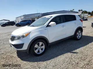 2013 Kia Sportage LX with VIN KNDPBCA20D7428027, listed as a Copart auction lot 53915205 with 157,423 mi miles and Clean Title. Bid and sale history available at carsss.com. Image 1.