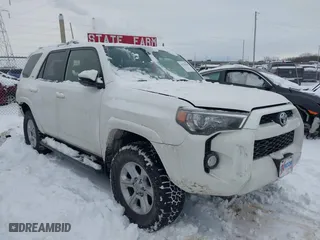 2019 Toyota 4Runner SR5 with VIN JTEBU5JRXK5680109, listed as a IAAI auction lot 41235305 with 91,470 mi miles. Bid and sale history available at carsss.com. Image 1.
