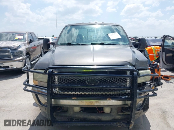 2004 Ford F-350 with VIN 1FTSW30P34EB82548, listed as a IAAI auction lot 42563477 with 186,941 mi miles and . Bid and sale history available at DreamBid. Image 13.