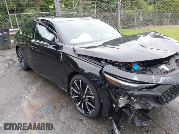 2024 Honda Accord Touring z VIN 1HGCY2F8XRA094072, wystawiony jako IAAI lot #42427587 z przebiegiem 20 206 mil mil oraz . Historia ofert i sprzedaży dostępna na DreamBid. Obrazek 21.