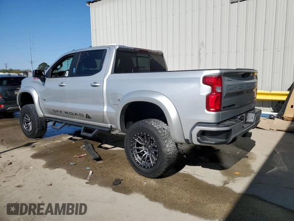 2021 Chevrolet Silverado 1500 RST with VIN 1GCUYEEL2MZ189150, listed as a Copart auction lot 50029635 with 41,417 mi miles and Salvage Title. Bid and sale history available at carsss.com. Image 2.