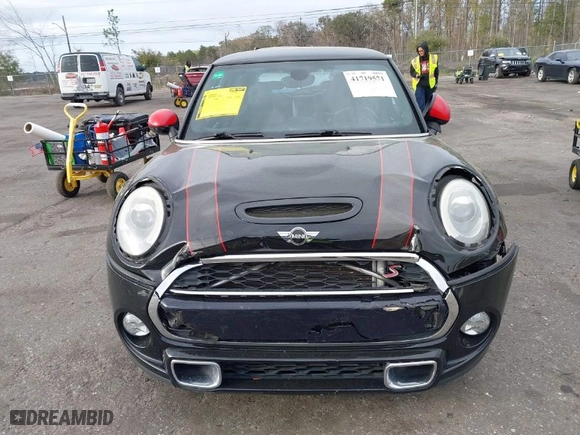 2014 MINI Cooper Hardtop S with VIN WMWXM7C50ET986183, listed as a IAAI auction lot 41719571 with NaN miles. Bid and sale history available at carsss.com. Image 12.