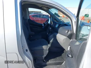 2020 Nissan NV200 S z VIN 3N6CM0KN9LK696801, wystawiony jako IAAI lot #41106619 z przebiegiem 80 786 mil mil oraz . Historia ofert i sprzedaży dostępna na DreamBid. Obrazek 5.