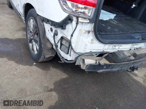 2013 Nissan Pathfinder SL with VIN 5N1AR2MM4DC641302, listed as a IAAI auction lot 41877111 with 135,403 mi miles and . Bid and sale history available at DreamBid. Image 13.