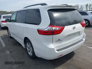 2020 Toyota Sienna LE Auto Access Seat с VIN 5TDKZ3DC3LS043379, выставлен на аукционе IAAI как лот 42103997 с пробегом 46 570 миль миль и . История ставок и продаж доступна на DreamBid. Изображение 3.