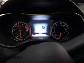 2020 Jeep Cherokee Trailhawk с VIN 1C4PJMBX2LD613814, выставлен на аукционе IAAI как лот 41253162 с пробегом 55 002 миль миль и . История ставок и продаж доступна на DreamBid. Изображение 7.