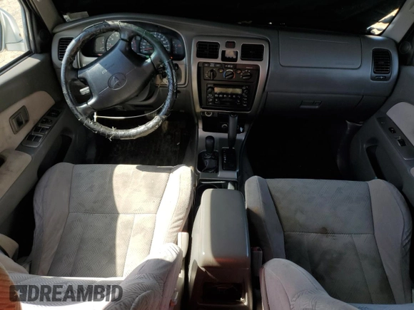 2001 Toyota 4Runner SR5 z VIN JT3HN86R810326661, wystawiony jako Copart lot #61616485 z przebiegiem 339 158 mil mil oraz Czysty tytuł • Clean title. Historia ofert i sprzedaży dostępna na DreamBid. Obrazek 8.