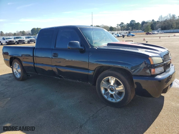2004 Chevrolet Silverado 1500 Work Truck with VIN 2GCEC19V941266001, listed as a Copart auction lot 88979425 with 269,959 mi miles and Non Repairable. Bid and sale history available at carsss.com. Image 4.