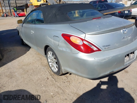 2004 Toyota Solara SE with VIN 4T1FA38P94U026777, listed as a IAAI auction lot 41326086 with 131,716 mi miles and . Bid and sale history available at carsss.com. Image 3.