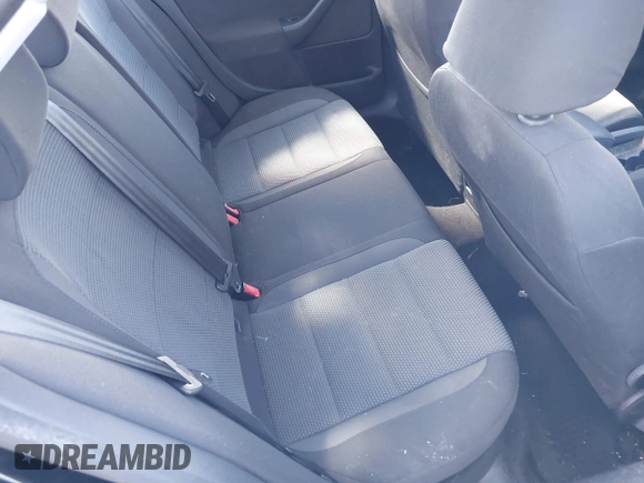 2010 Volkswagen Jetta S with VIN 3VWJZ7AJ5AM002400, listed as a IAAI auction lot 42048462 with 191,851 mi miles and . Bid and sale history available at DreamBid. Image 8.