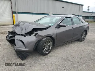 2015 Toyota Camry XLE with VIN 4T1BF1FK0FU076045, listed as a Copart auction lot 54748745 with Not Provided miles and Salvage Title. Bid and sale history available at carsss.com. Image 1.
