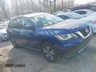 2017 Nissan Pathfinder S with VIN 5N1DR2MN5HC691217, listed as a IAAI auction lot 41690563 with 187,740 mi miles. Bid and sale history available at carsss.com. Image 1.