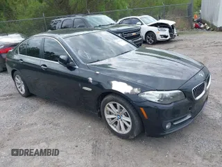 2015 BMW 5 Series 528i with VIN WBA5A5C58FD514037, listed as a IAAI auction lot 41940269 with 113,442 mi miles. Bid and sale history available at carsss.com. Image 1.