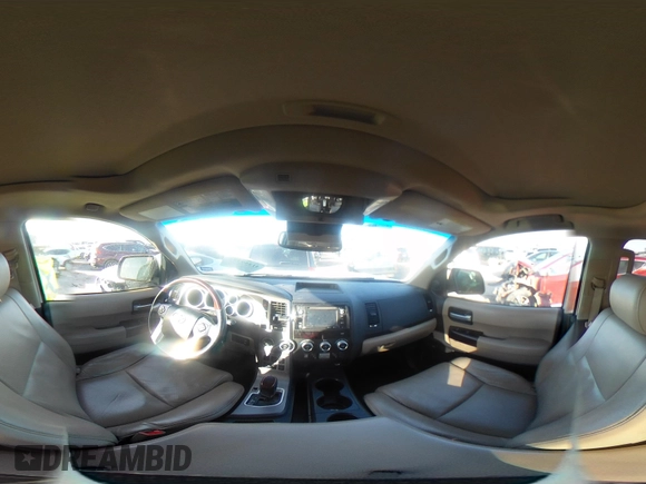 2015 Toyota Sequoia Platinum with VIN 5TDDW5G1XFS121006, listed as a IAAI auction lot 41359331 with 146,031 mi miles and . Bid and sale history available at DreamBid. Image 18.