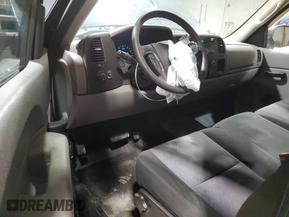 2011 GMC Sierra 1500 Work Truck z VIN 1GTN1TEX9BZ137849, wystawiony jako Copart lot #50036775 z przebiegiem 92 033 mil mil oraz Szkody całkowita. Historia ofert i sprzedaży dostępna na DreamBid. Obrazek 8.