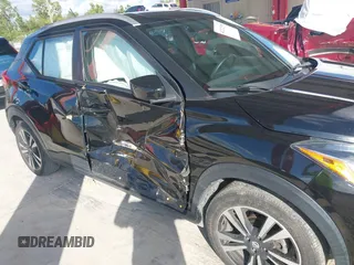 2019 Nissan Kicks S with VIN 3N1CP5CU7KL536151, listed as a IAAI auction lot 41212395 with 65,846 mi miles and . Bid and sale history available at carsss.com. Image 6.