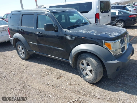 2007 Dodge Nitro SXT with VIN 1D8GU28K57W551957, listed as a IAAI auction lot 41914919 with 139,560 mi miles. Bid and sale history available at carsss.com. Image 1.