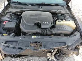 2017 Chrysler 300 S с VIN 2C3CCABG2HH512164, выставлен на аукционе Copart как лот 72039525 с пробегом 68 391 миль миль и Списание • Salvage title. История ставок и продаж доступна на DreamBid. Изображение 13.