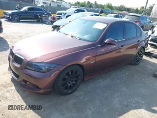 2007 BMW 3 Series 335i z VIN WBAVB73577PA85162, wystawiony jako IAAI lot #42427796 z przebiegiem 168 521 mil mil oraz . Historia ofert i sprzedaży dostępna na DreamBid. Obrazek 2.