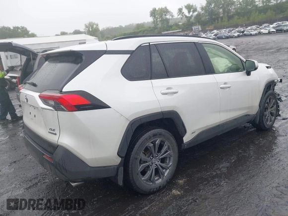 2023 Toyota RAV4 Hybrid XLE Premium z VIN JTMB6RFV3PD546700, wystawiony jako IAAI lot #42334903 z przebiegiem 53 853 mil mil oraz . Historia ofert i sprzedaży dostępna na DreamBid. Obrazek 4.