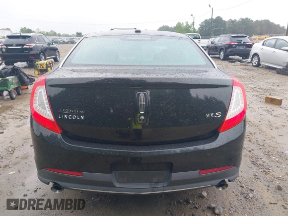 2014 Lincoln MKS z VIN 1LNHL9DK0EG610145, wystawiony jako IAAI lot #42348345 z przebiegiem 61 289 mil mil oraz . Historia ofert i sprzedaży dostępna na DreamBid. Obrazek 17.