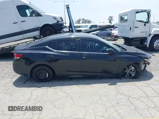 2020 Nissan Sentra SV with VIN 3N1AB8CV2LY220192, listed as a IAAI auction lot 41931721 with 37,621 mi miles. Bid and sale history available at carsss.com. Image 14.