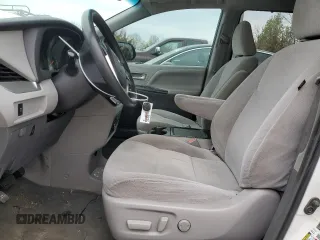 2017 Toyota Sienna LE Auto Access Seat with VIN 5TDKZ3DCXHS847007, listed as a Copart auction lot 52335845 with Not Provided miles and Salvage Title. Bid and sale history available at DreamBid. Image 7.